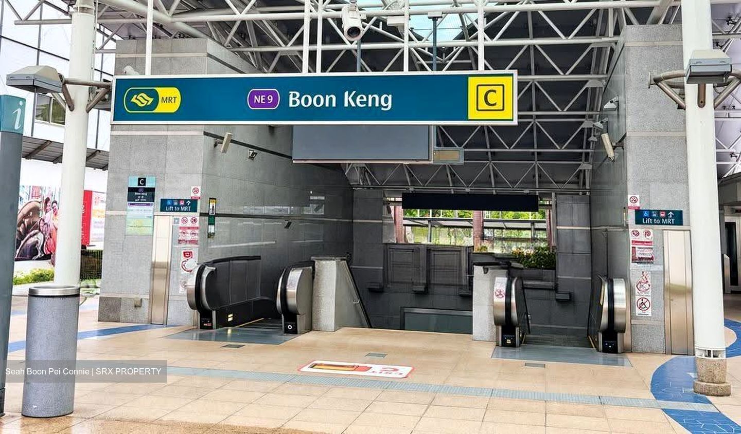 Serangoon Road (D8), Retail #618974391